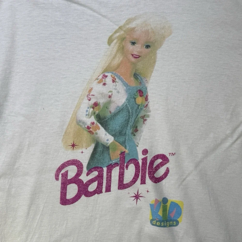 Vintage 90s Barbie Graphic T-Shirt Kid Designs Tee M Y2K Mattel‎